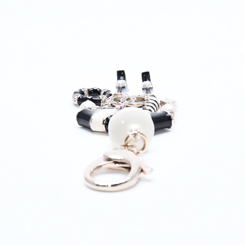 Chanel Key Ring Charm 18A Stamp CC Logo Rhinestone Faux Pearl Resin Key Holder — view 7