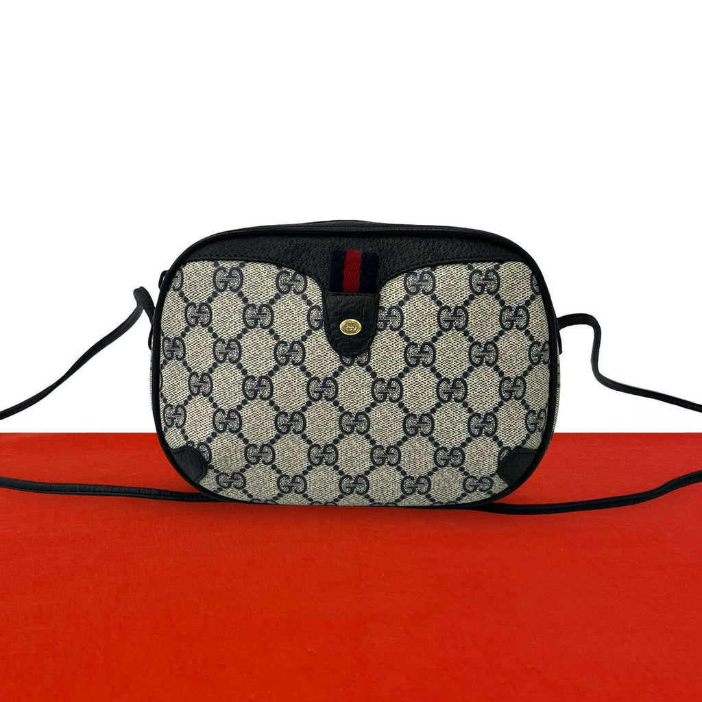 Gucci Vintage Sherry Line GG Logo Leather Shoulder Bag Navy