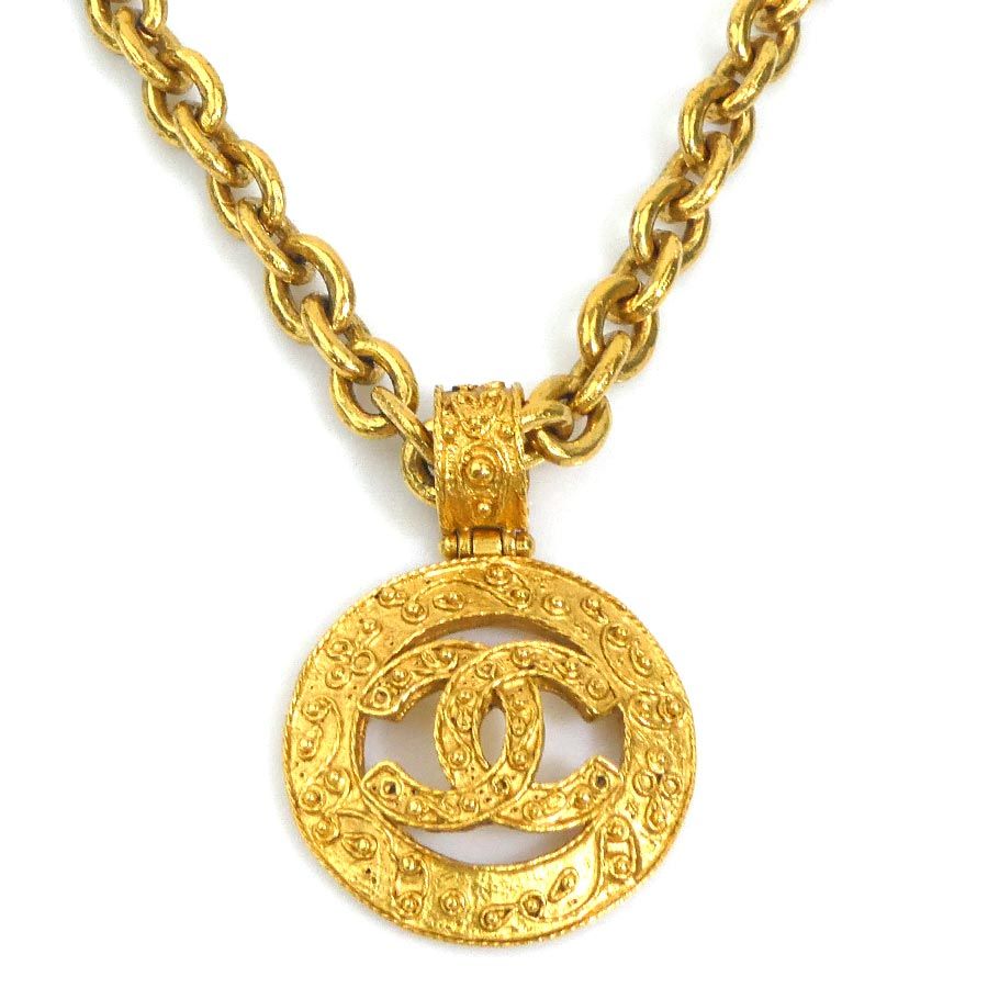Chanel Necklace CC Logo