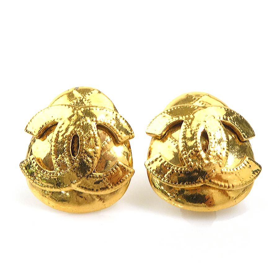 Chanel Earrings CC Logo