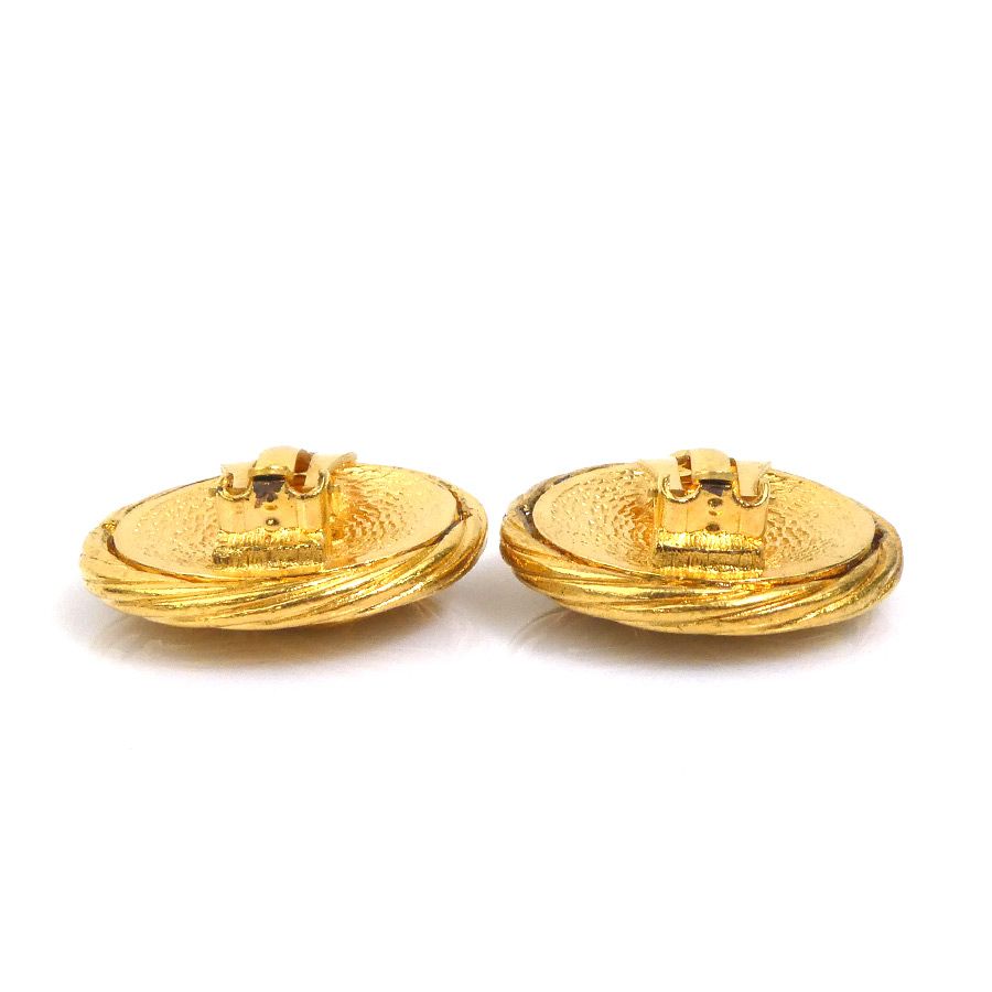 Chanel Earrings CC Logo — view 4
