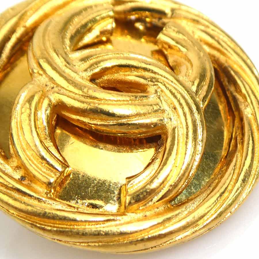 Chanel Earrings CC Logo — view 8
