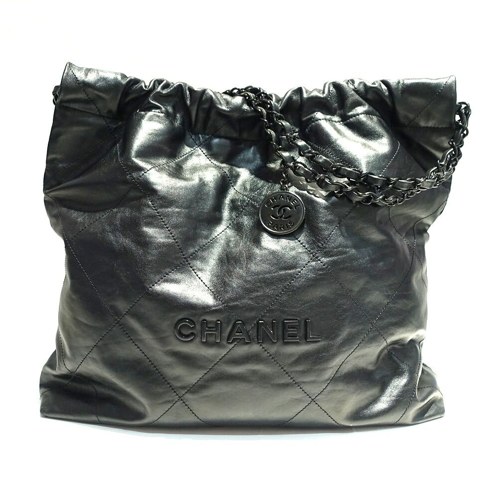 Chanel 22 Medium Shoulder Bag So Black CC Logo