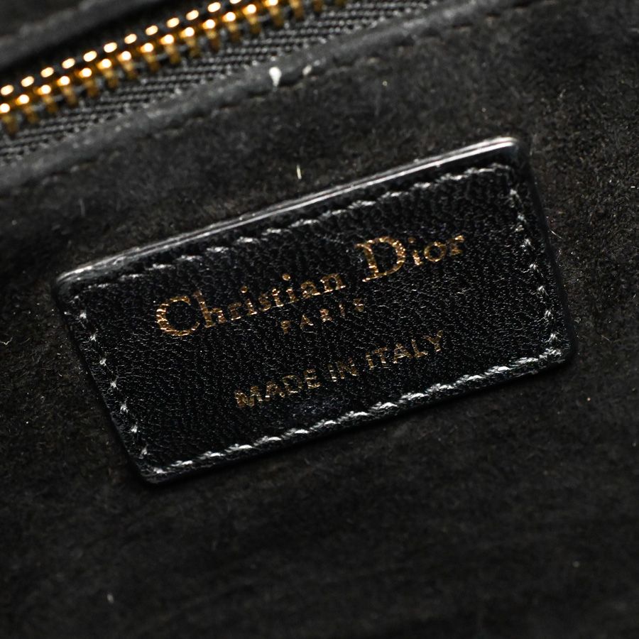 Dior Handbag Lady Dior Medium — view 6