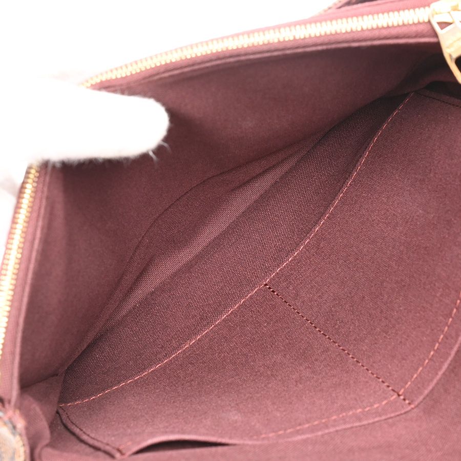 Louis Vuitton Shoulder Bag Hoxton GM — view 5