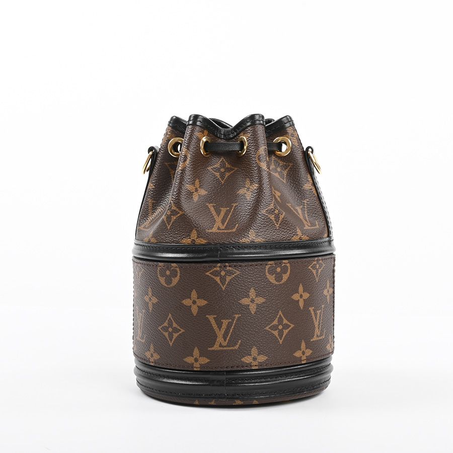 Louis Vuitton Handbag Kanoe — view 3