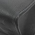 Louis Vuitton Shoulder Bag Onsago PM — view 8