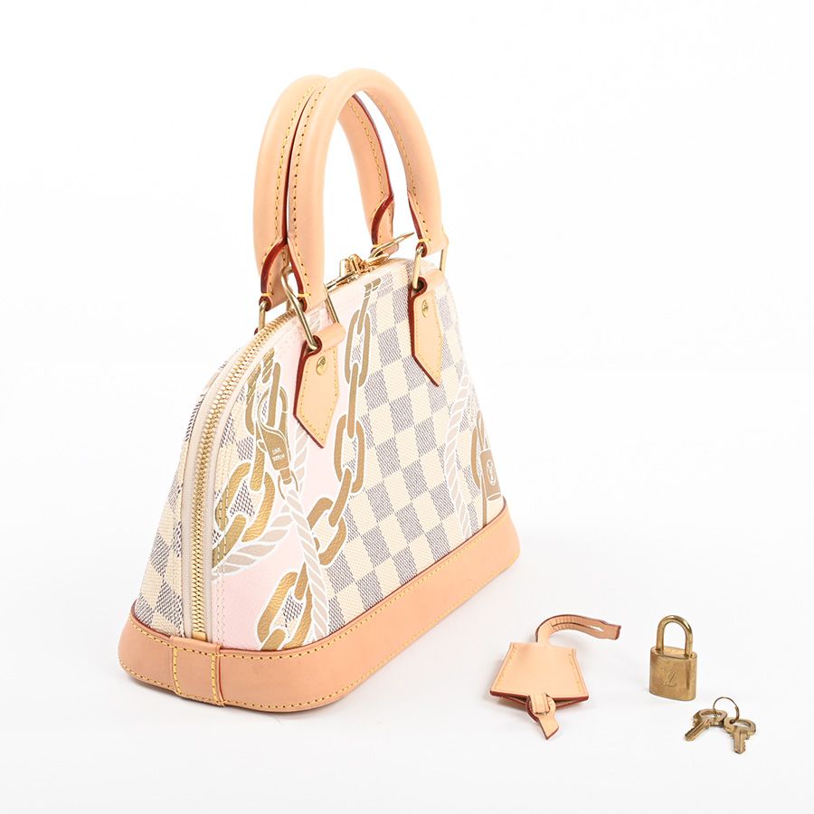 Louis Vuitton Handbag Alma BB — view 2
