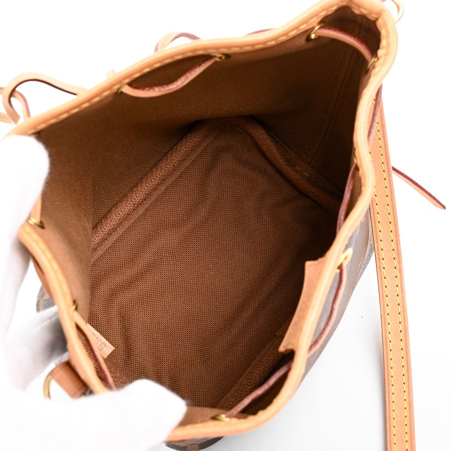 Louis Vuitton Shoulder Bag Nano Noe — view 4