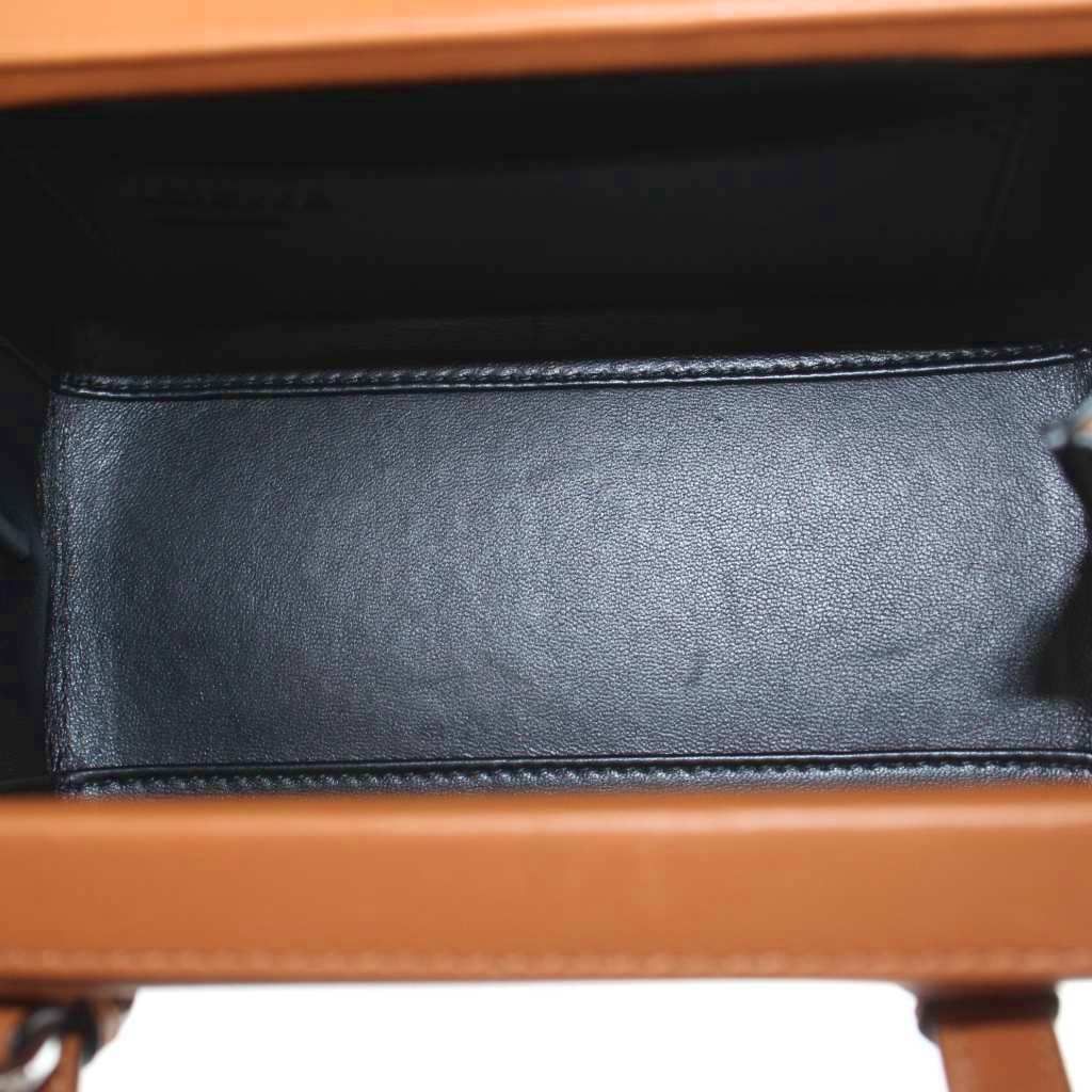 Loewe Postal Small Bag Hand Anagram Logo Solid Leather Brown — view 5