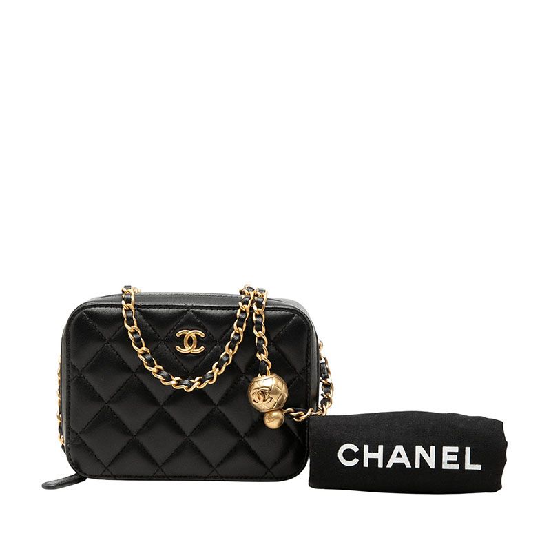 Chanel CC Logo Quilted Camera Bag Chain Black Gold Lambskin — view 7