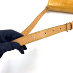 Louis Vuitton Vernis Monogram Jaune Leather Patent Yellow Shoulder Bag Gold — view 5