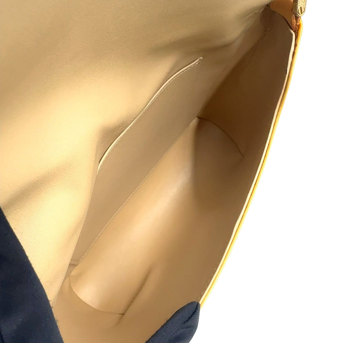 Louis Vuitton Vernis Monogram Jaune Leather Patent Yellow Shoulder Bag Gold — view 3