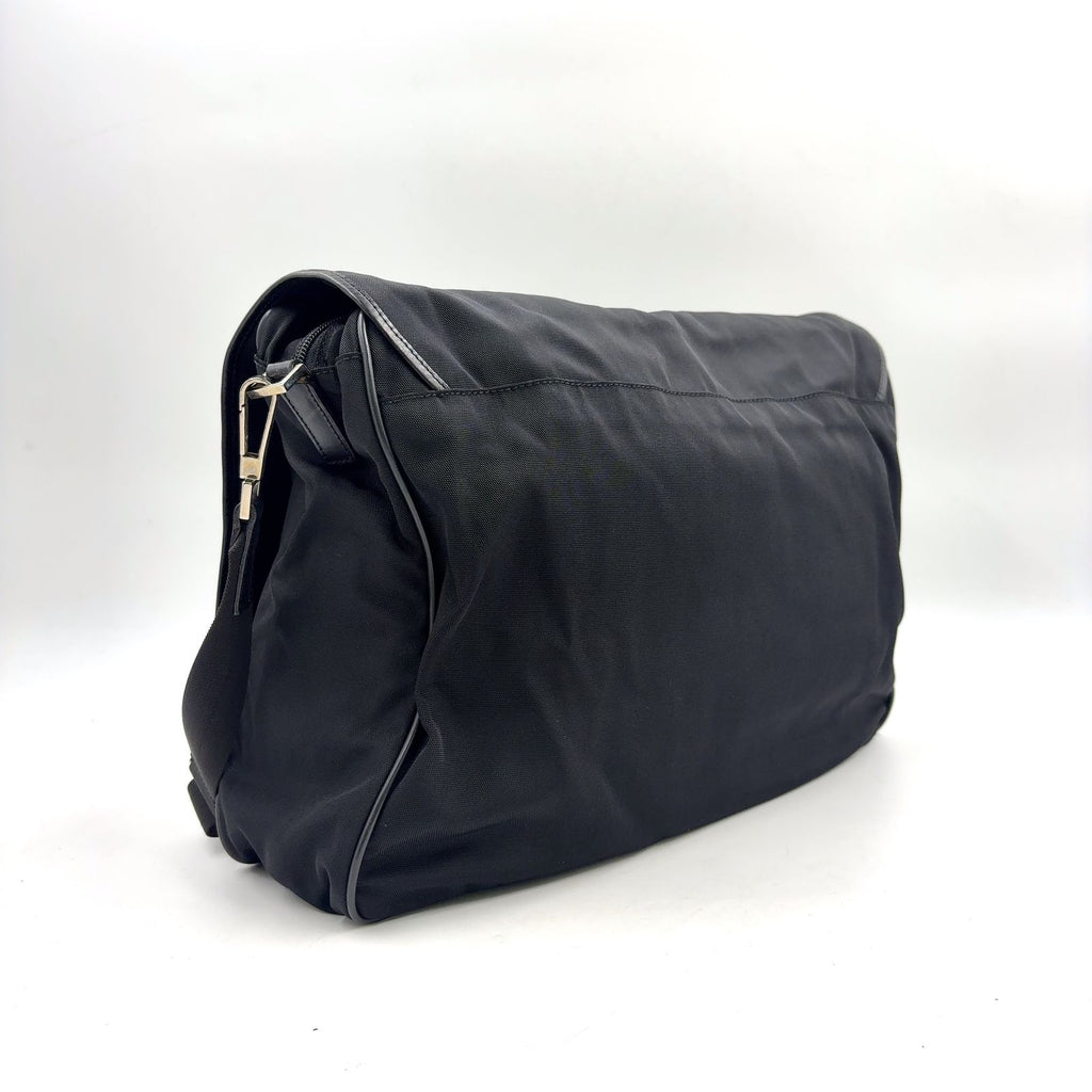Gucci Messenger Leather Canvas Black Shoulder Bag Silver — view 2