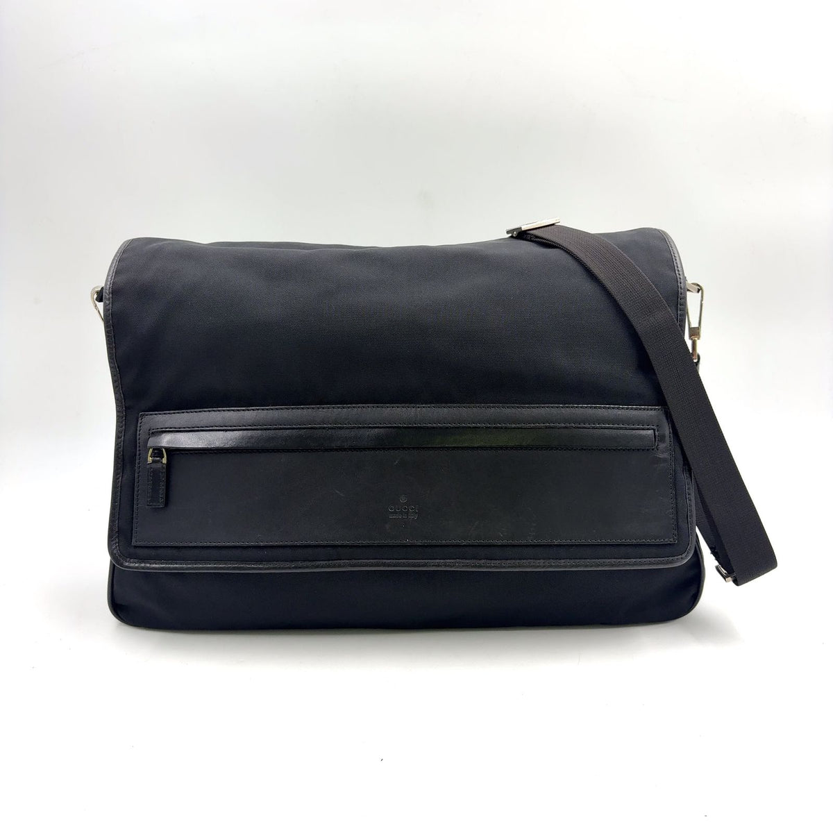 Gucci Messenger Leather Canvas Black Shoulder Bag Silver