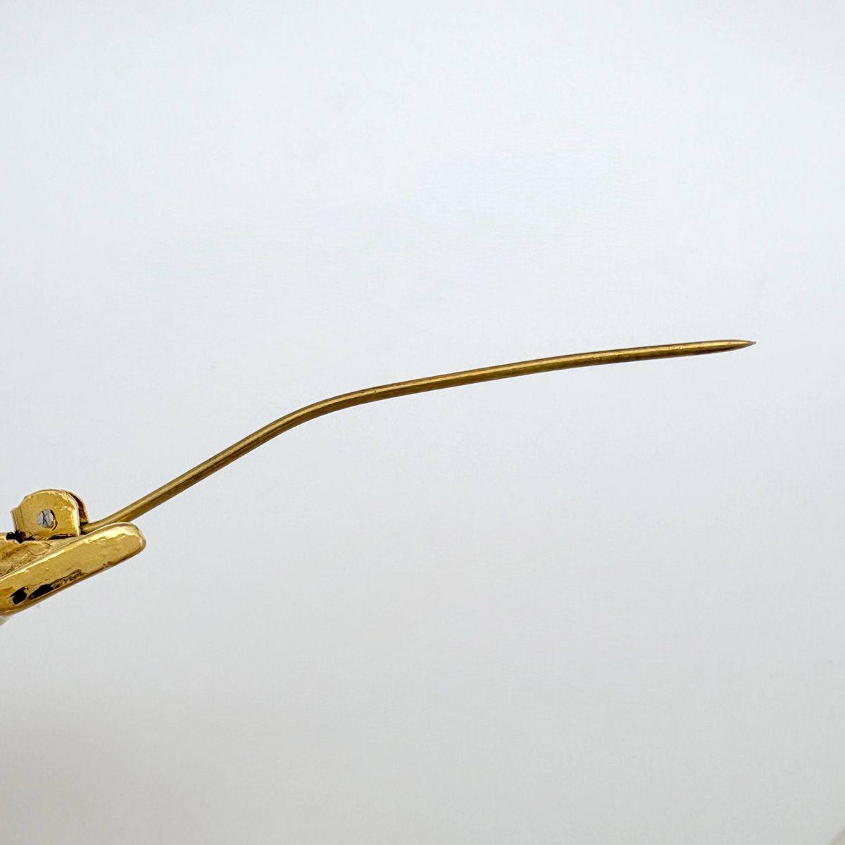 Chanel Brooch CC Logo Gold Plated — view 4