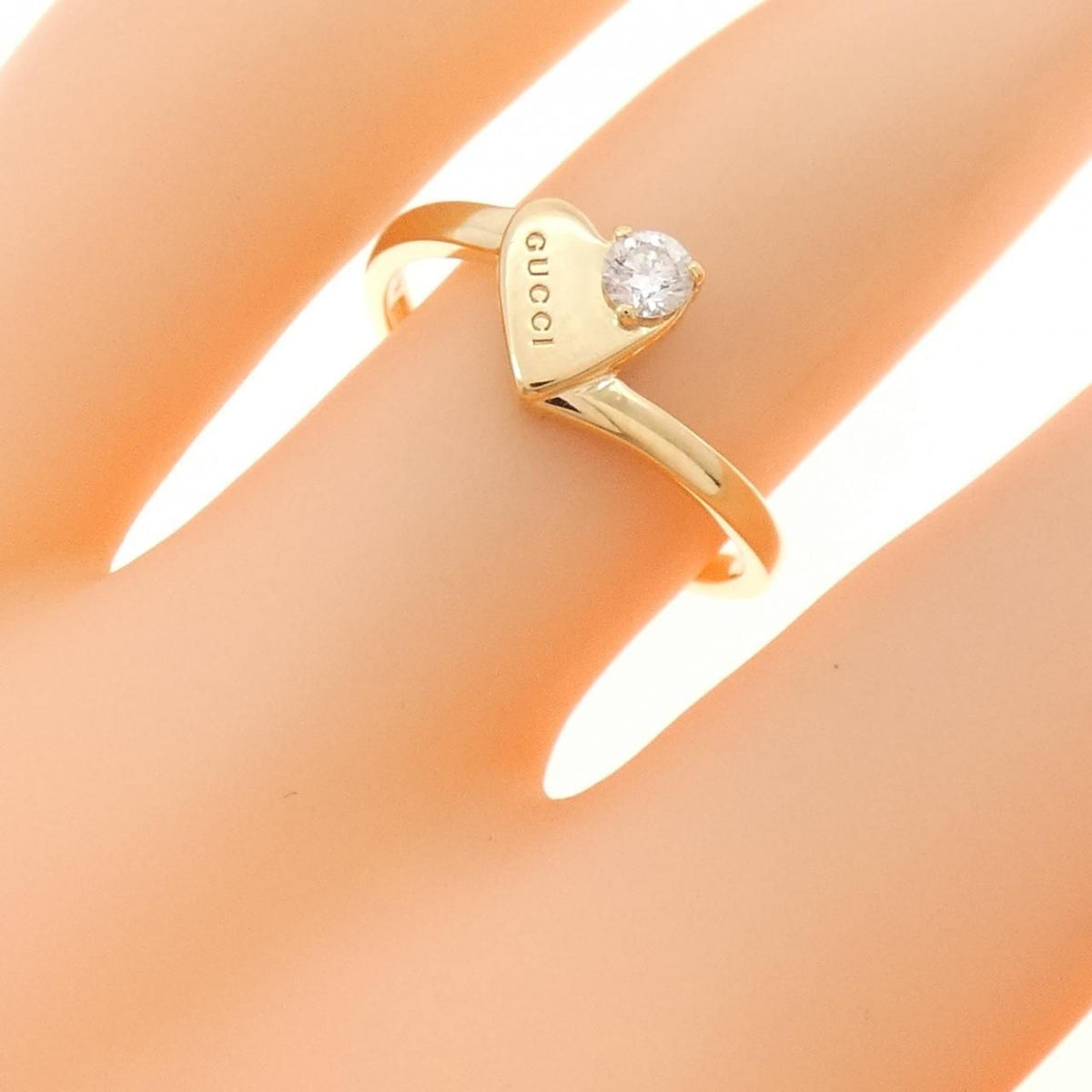 Gucci Heart Diamond Ring — view 5