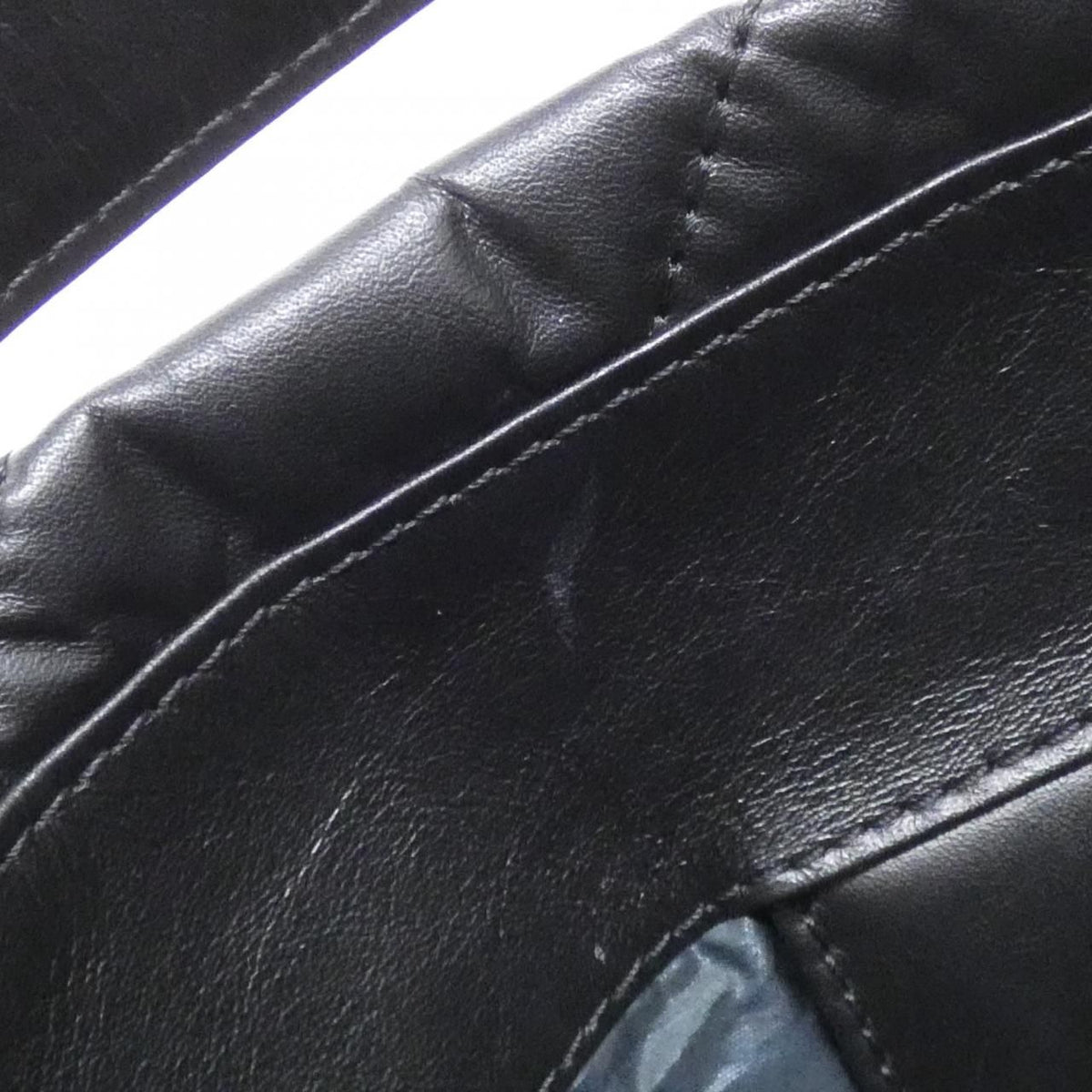 Chanel Shoulder Bag Black — view 7
