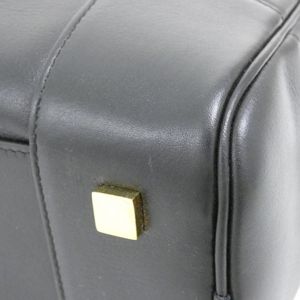 Loewe Amazona 28 Bag — view 3