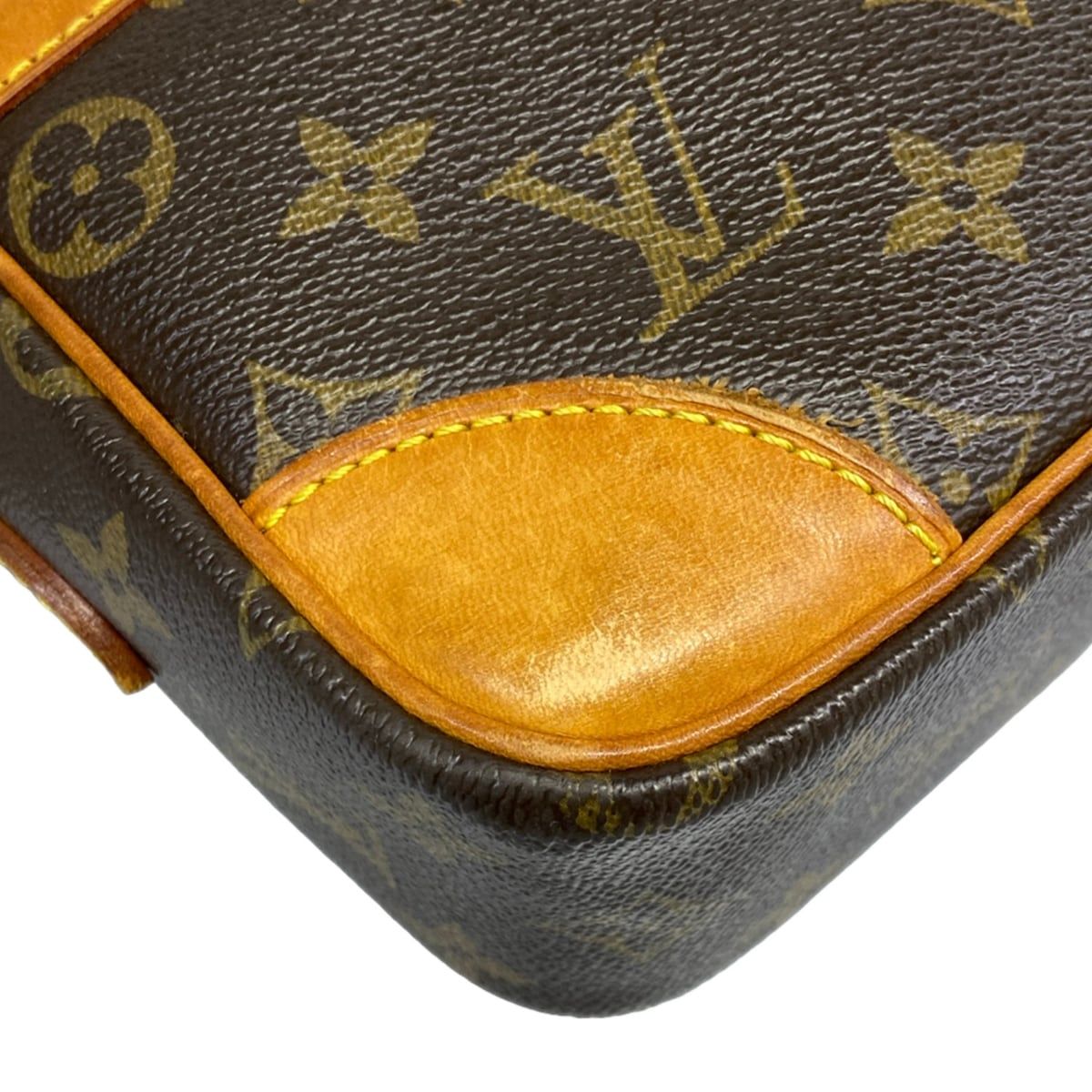 Louis Vuitton Shoulder Bag Monogram Trocadero 27 — view 6