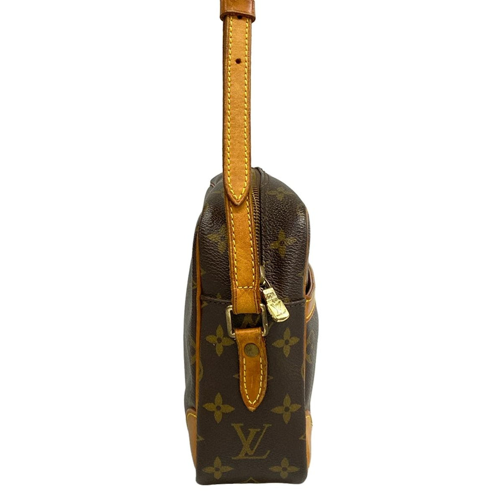 Louis Vuitton Shoulder Bag Monogram Trocadero 27 — view 2