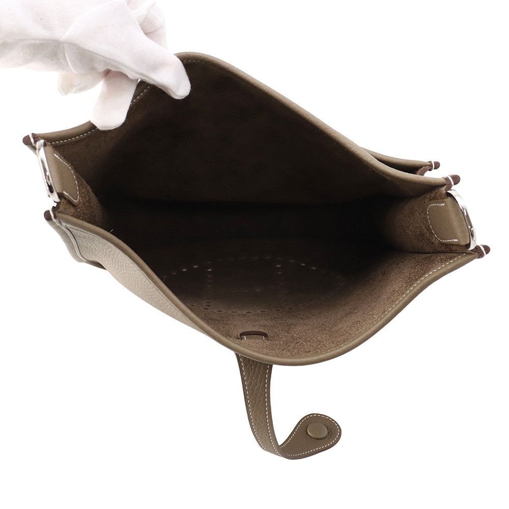 Hermes Shoulder Bag Evelyne 3 PM Etoupe Silver Taurillon Clemence — view 5