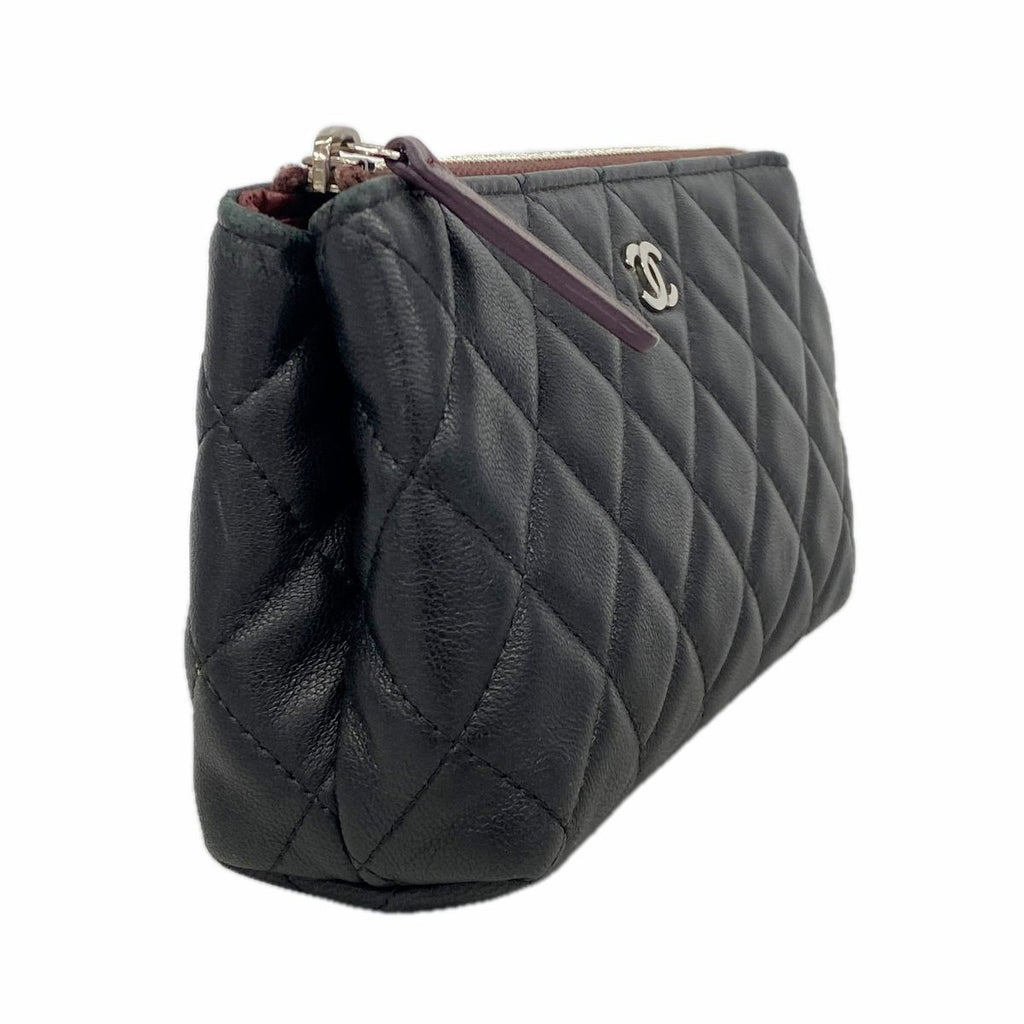 Chanel Pouch Quilted Lambskin Black Silver — view 2