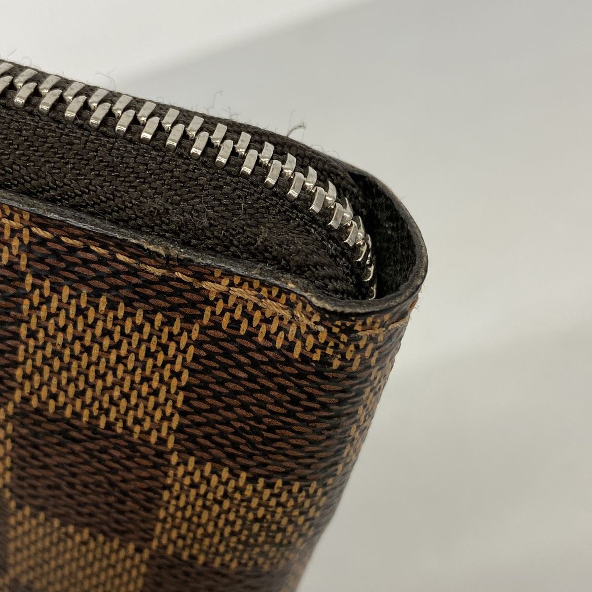 Louis Vuitton Wallet Damier Zippy Vertical Ebene — view 6