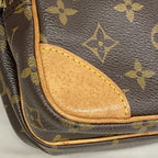 Louis Vuitton Shoulder Bag Monogram Amazon Brown — view 6