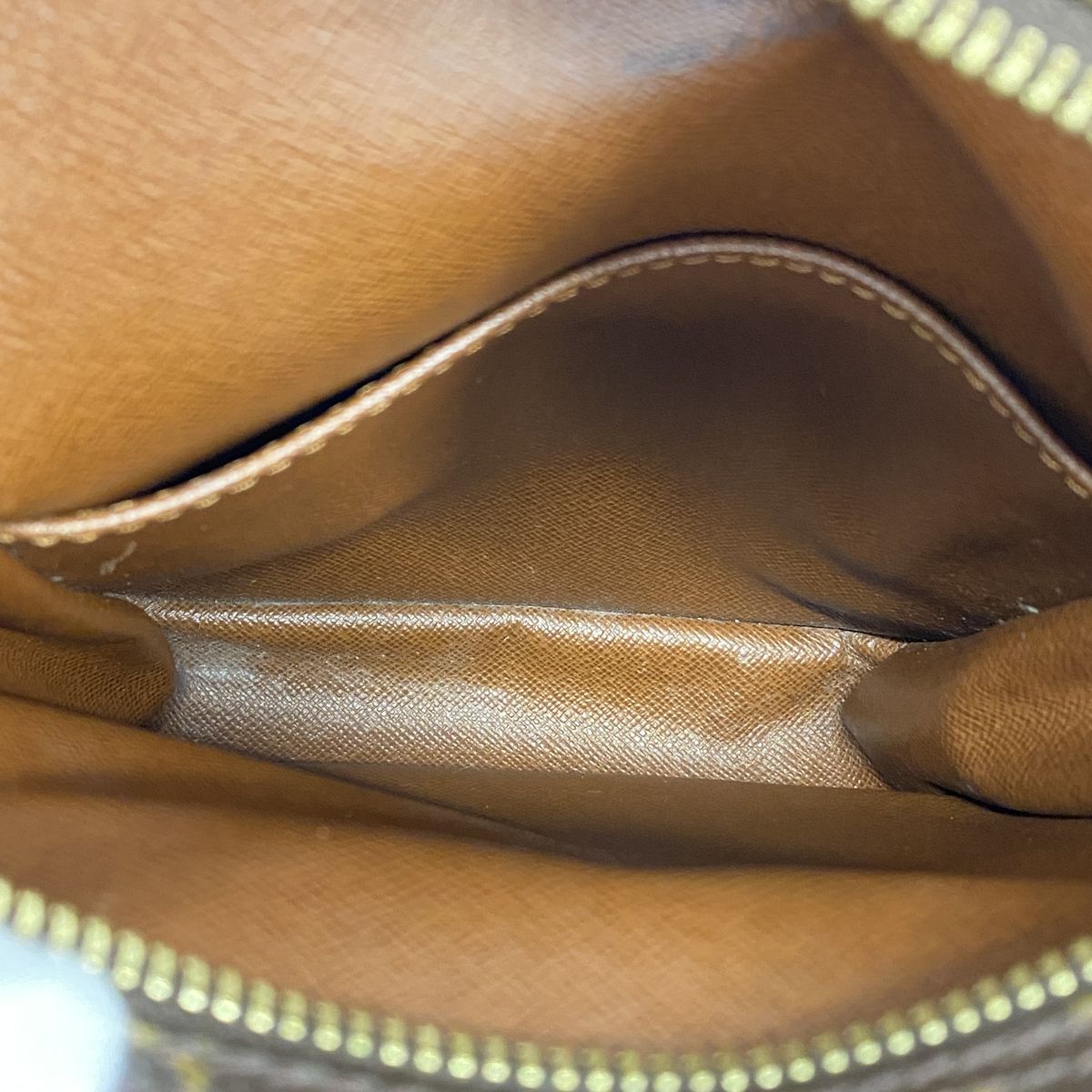 Louis Vuitton Shoulder Bag Monogram Amazon Brown — view 4