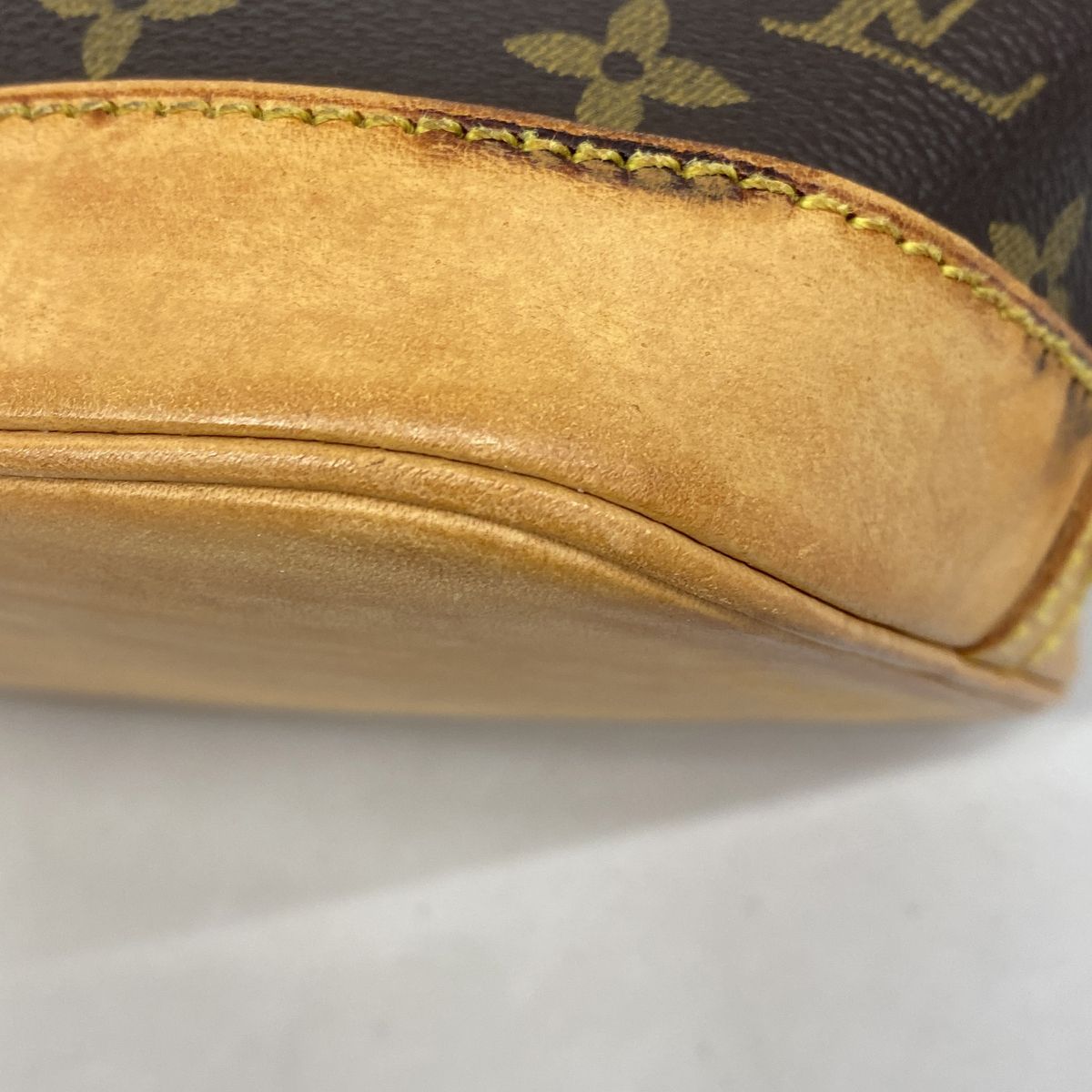 Louis Vuitton Handbag Monogram Alma Brown — view 7