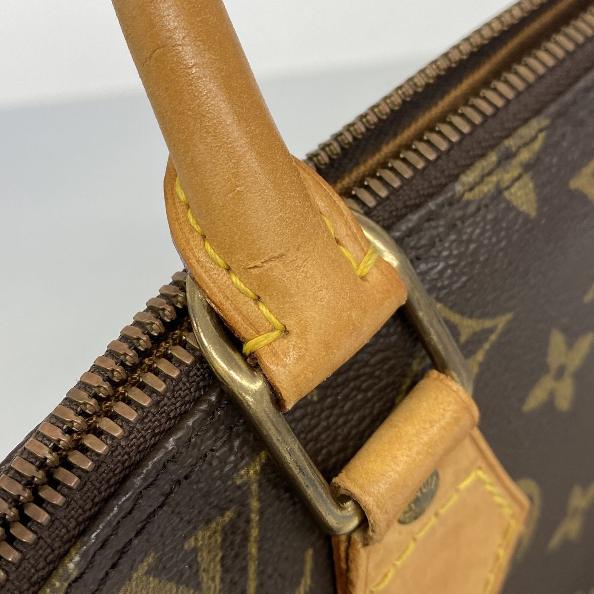 Louis Vuitton Handbag Monogram Alma Brown — view 6