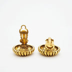 Chanel Earrings Vintage CC Logo Round Circle Gold Plated — view 3