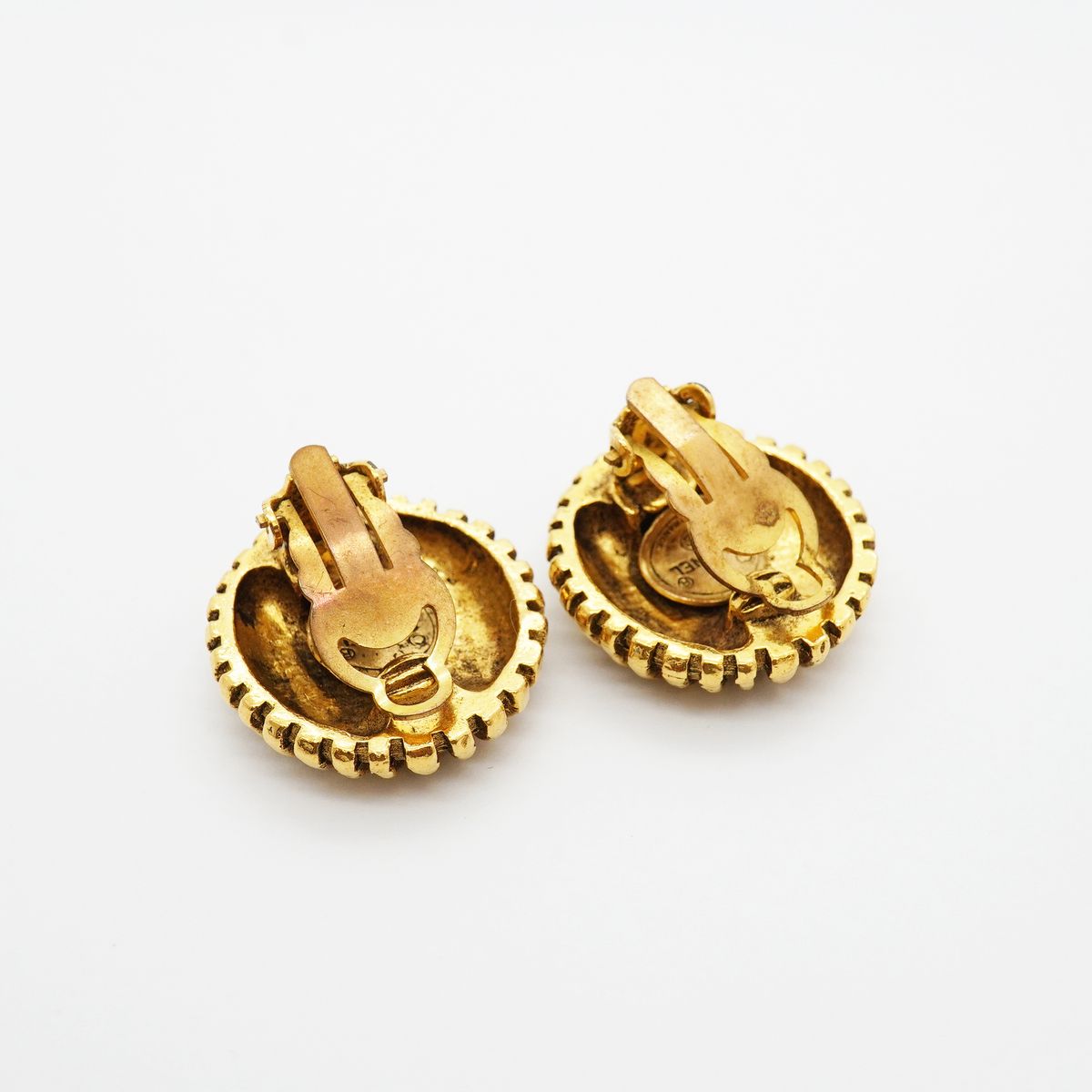 Chanel Earrings Vintage CC Logo Round Circle Gold Plated — view 6