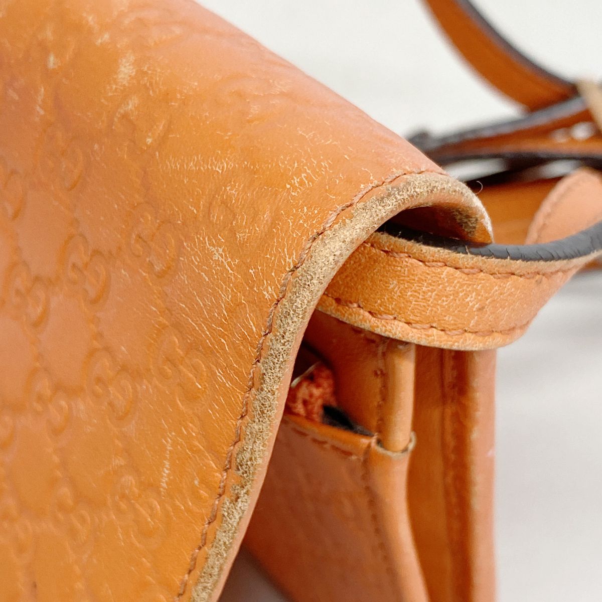 Gucci Wallet on Chain Micro Guccissima Leather Orange Gold Shoulder Bag — view 6