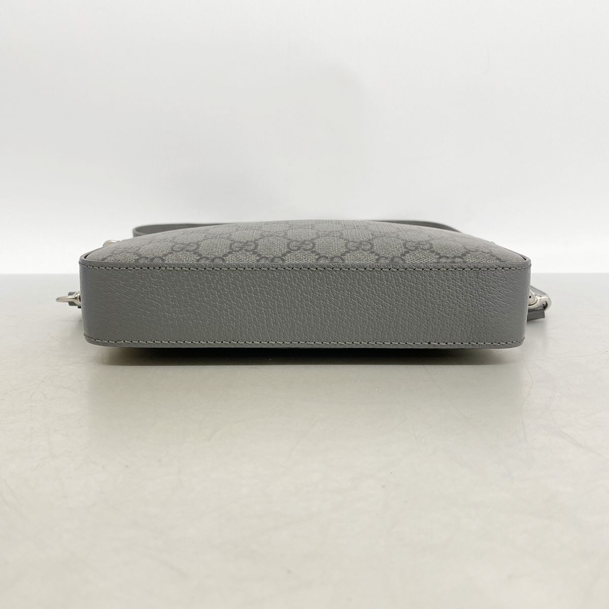 Gucci Shoulder Bag Ophidia Gray Silver — view 3