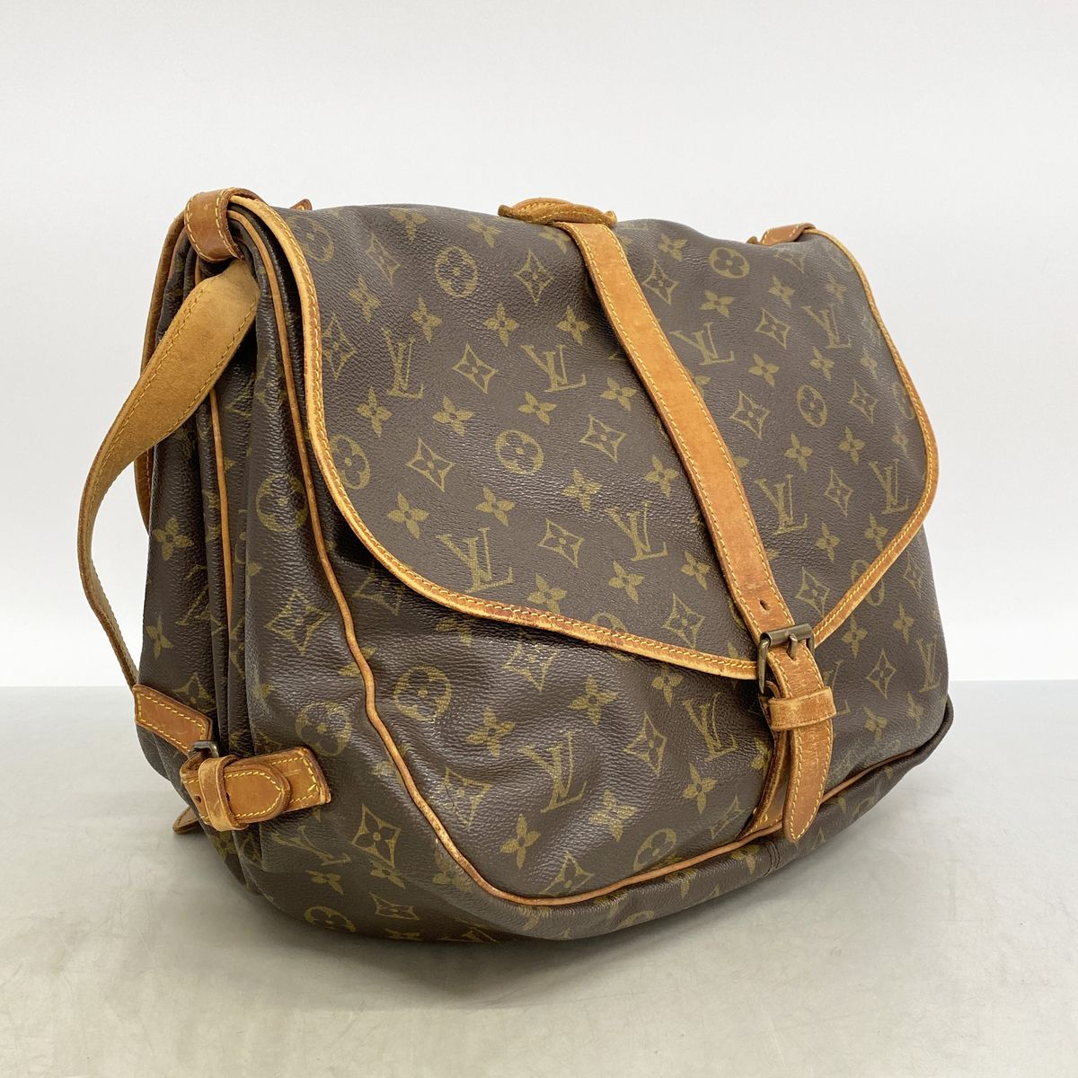 Louis Vuitton Shoulder Bag Monogram Saumur 35 Brown — view 2