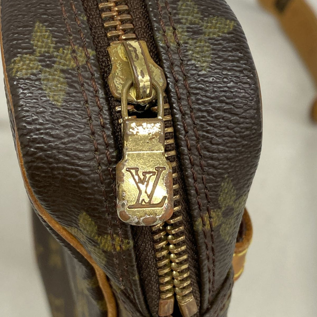 Louis Vuitton Shoulder Bag Monogram Danube Brown — view 7