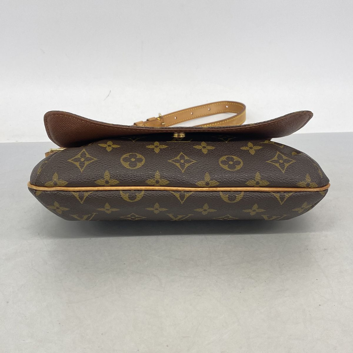 Louis Vuitton Shoulder Bag Monogram Musette Tango Short Strap Brown — view 3