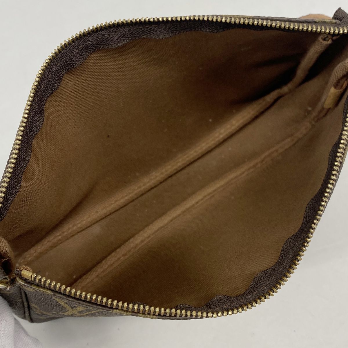 Louis Vuitton Pouch Monogram Pochette Accessoires Brown — view 4