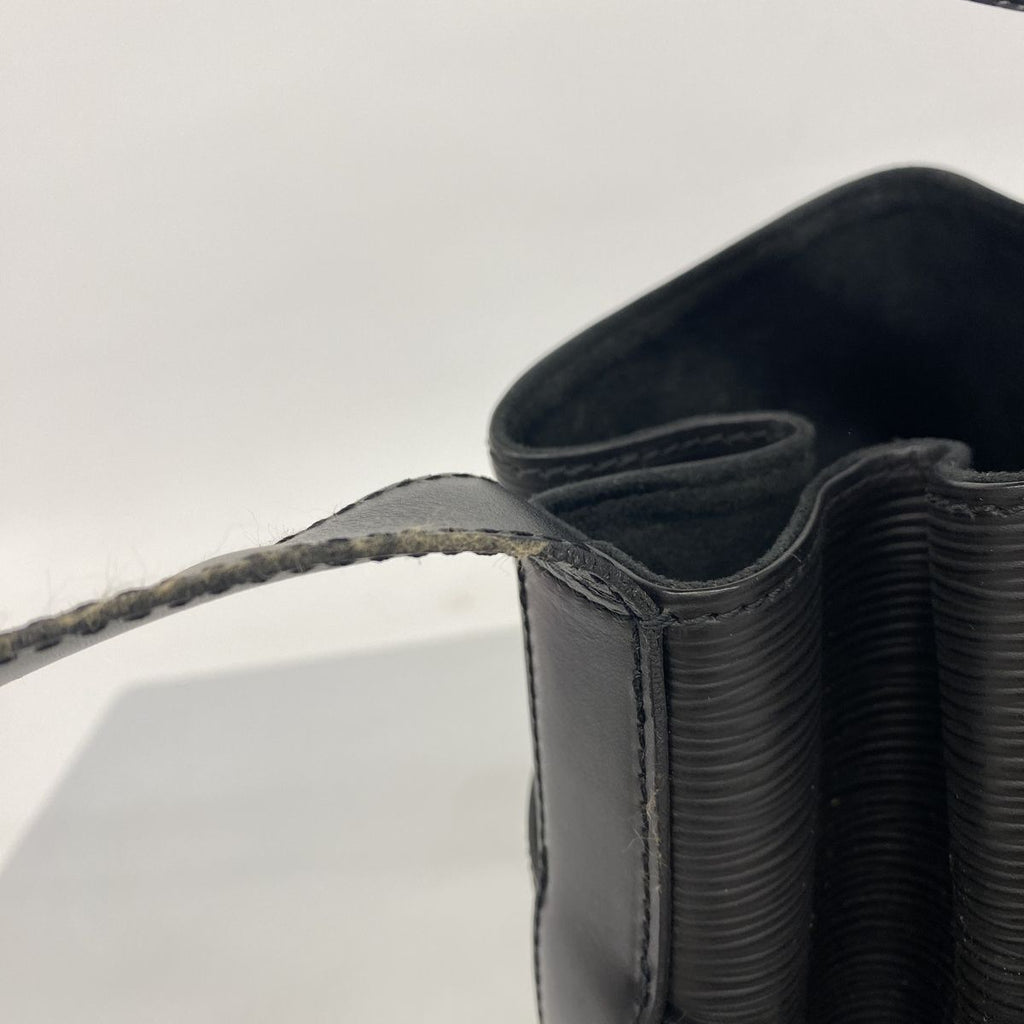 Louis Vuitton Shoulder Bag Epi Sac D'epaule PM Noir — view 7