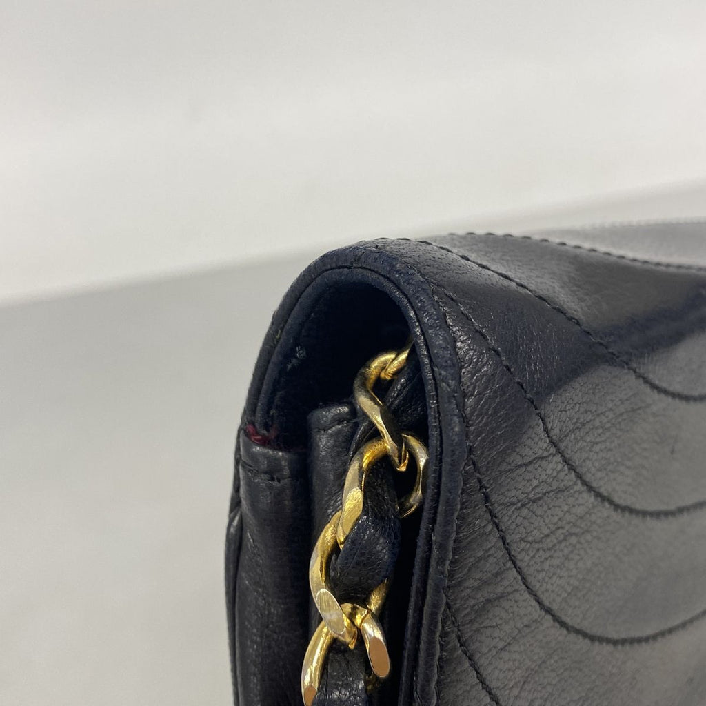 Chanel Shoulder Bag Half Moon Lambskin Black Gold — view 6