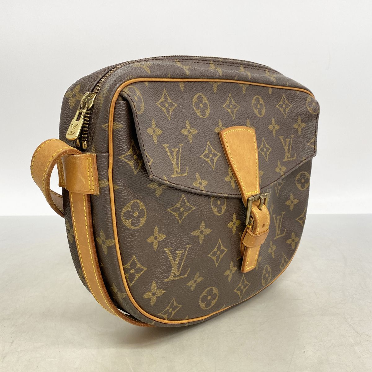 Louis Vuitton Shoulder Bag Monogram Jeune Fille GM Brown — view 2