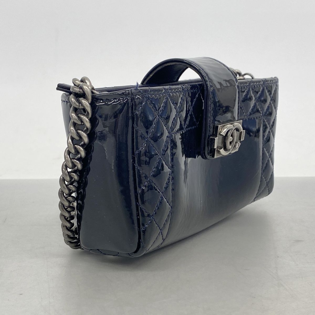 Chanel Shoulder Bag Boy Patent Leather Navy Silver — view 2
