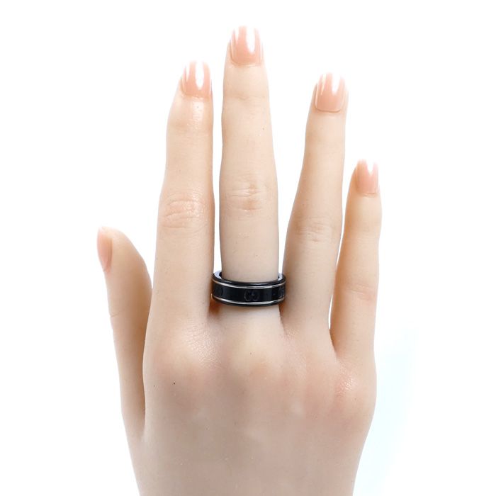 Gucci 18k White Gold Synthetic Corundum Icon Ring — view 8