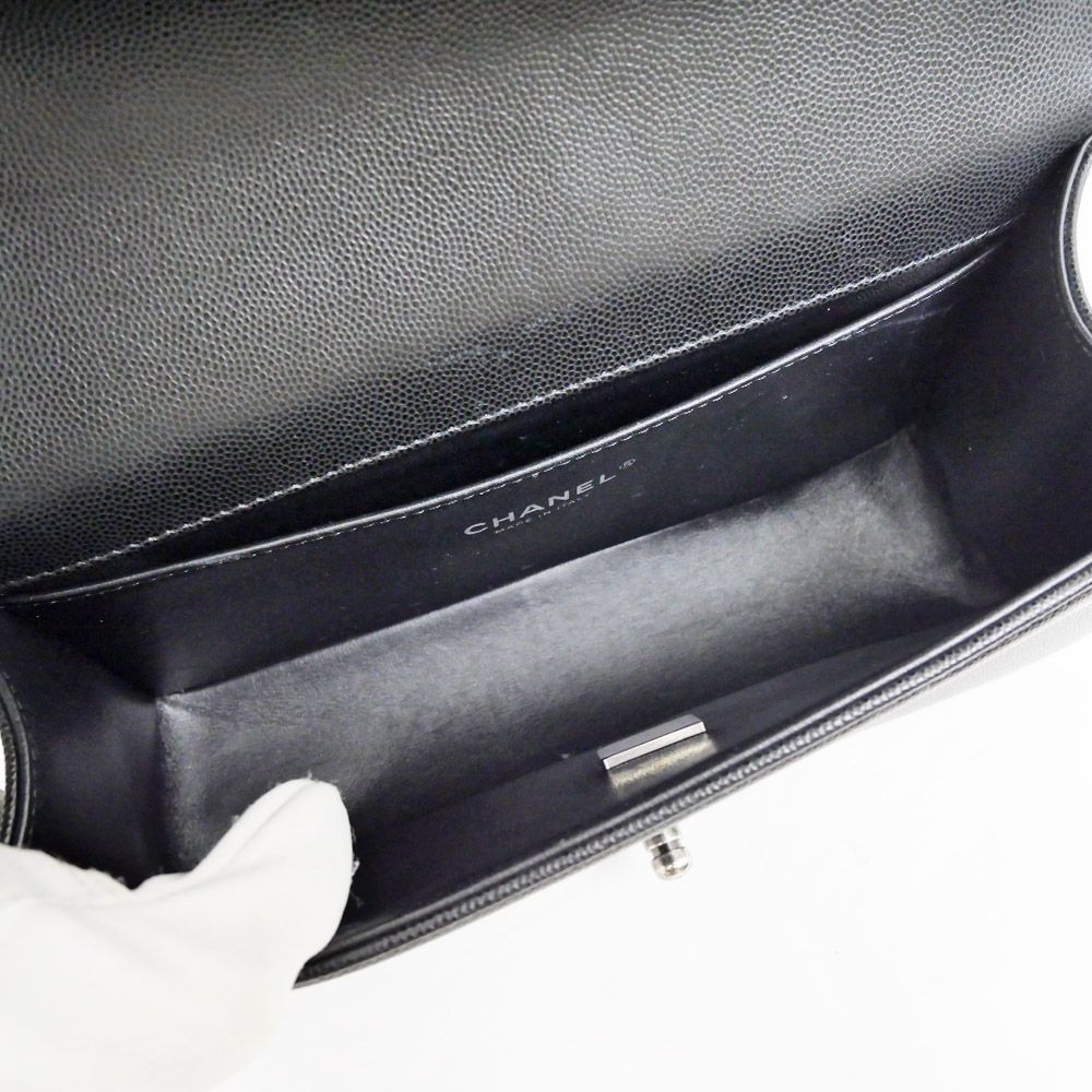 Chanel Boy 25 Chain Shoulder Bag Caviar Leather Quilted Black Gun — view 6