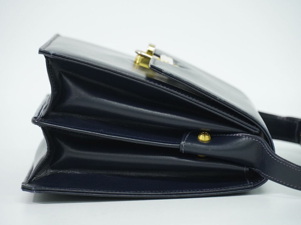 Gucci Leather Shoulder Bag Black — view 4