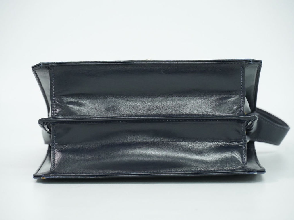 Gucci Leather Shoulder Bag Black — view 3