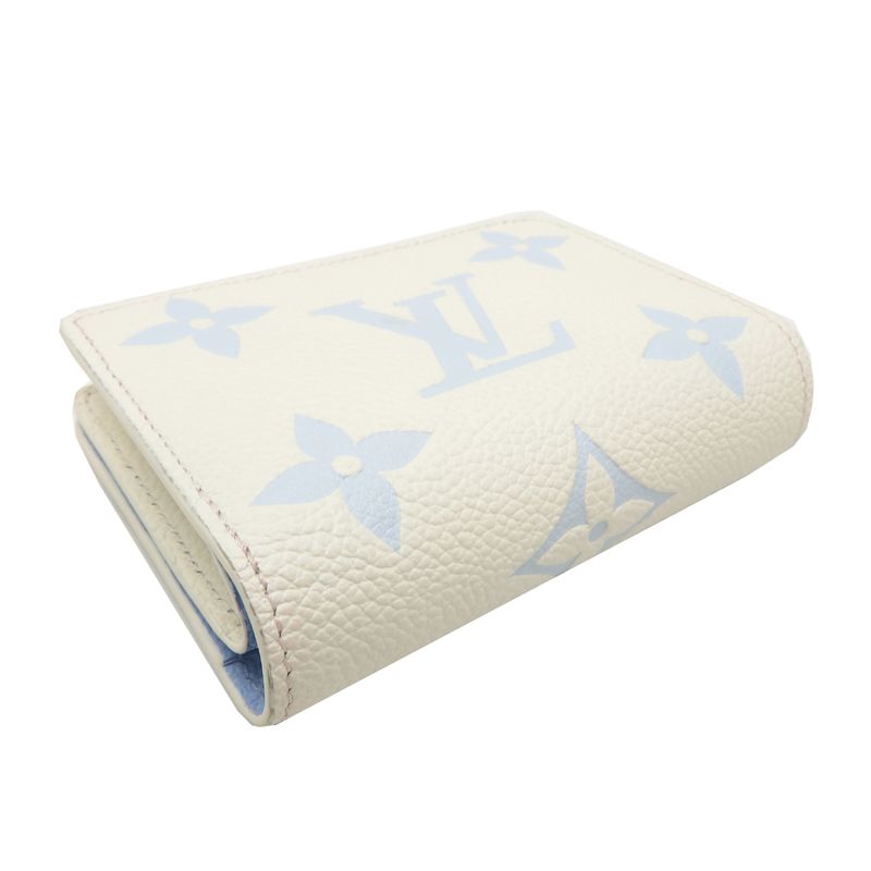 Louis Vuitton Bifold Wallet — view 3