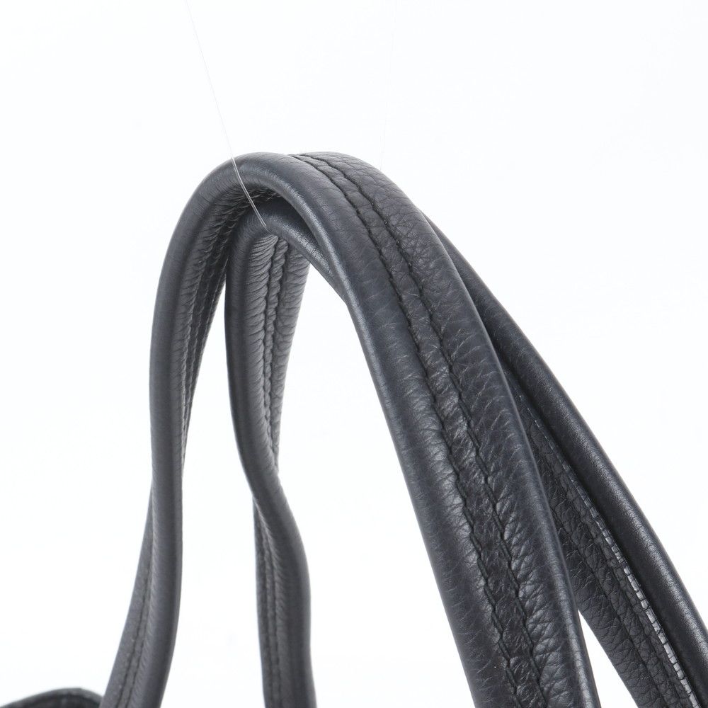 Gucci GG Neoprene Leather Tote Bag Shoulder Black — view 2